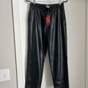Women’s faux leather straight leg pleather pants